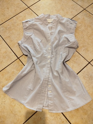 Cotton women's summer shirt like new, white and blue