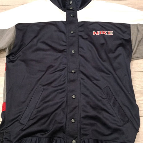 Nike retro jacket with buttons, vintage style, size M