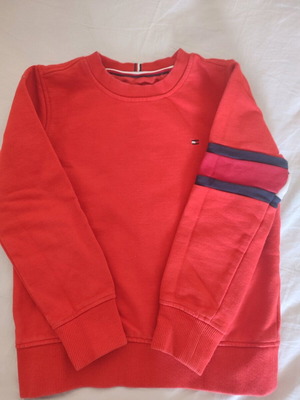 Παιδική μπλούζα Tommy Hilfiger 116cm 5-6 ετών σε εξαιρετική κατάσταση