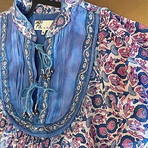 Cotton shirt size M like new, airy with satin details