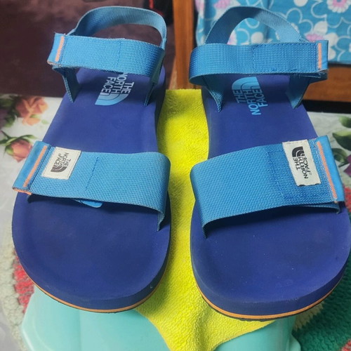 The North Face Skeena Sport blue sandals, men's size 10