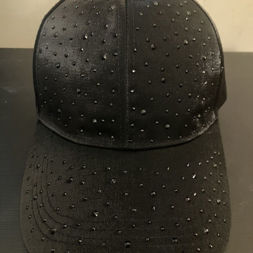 Hat luxury style new with detailed finish