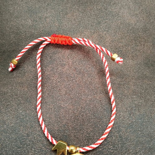 Martaki bracelet like new, red