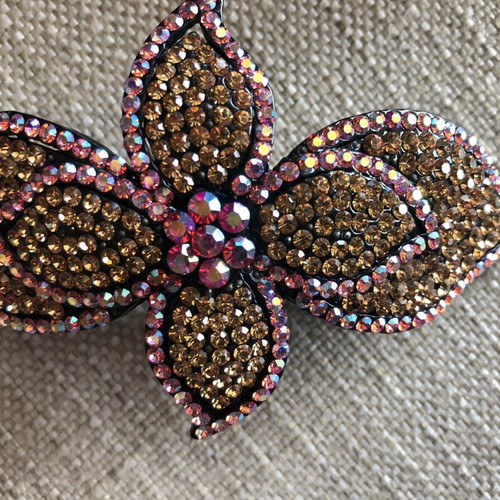Hair clip new with rhinestones flower shape gold pink