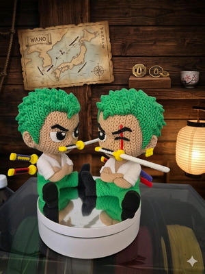 Chibi φιγούρα Roronoa Zoro σαν καινούργια με 3 σπαθιά από One Piece