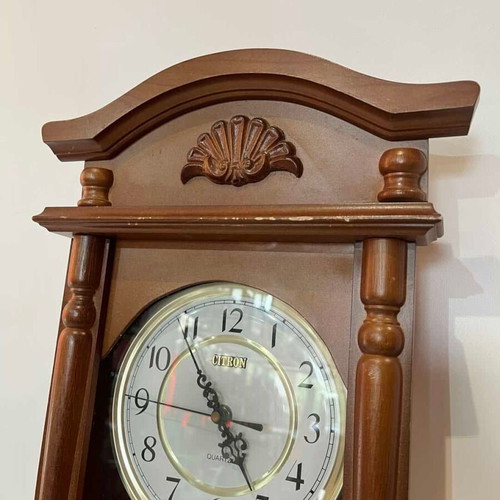 Vintage Citron wall clock pendulum used, analog