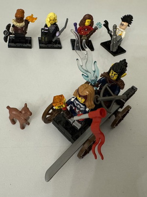 Lego set with 6 dark minifigures and 5 builds