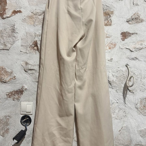 ASOS Beige High-Waisted Wide Leg Trousers Size M used