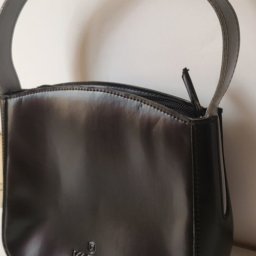 KEM Vintage leather handbag like new, black