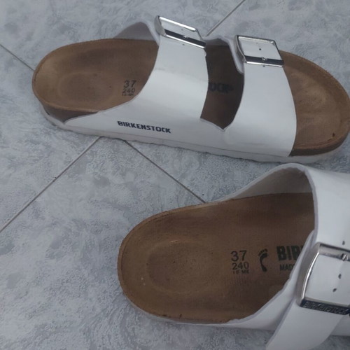 Birkenstock slippers white size 37 like new