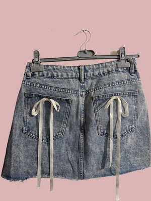Mini Skirt like new, blue with white bows from Shein