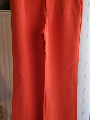Zara pants like new, medium size, coral color