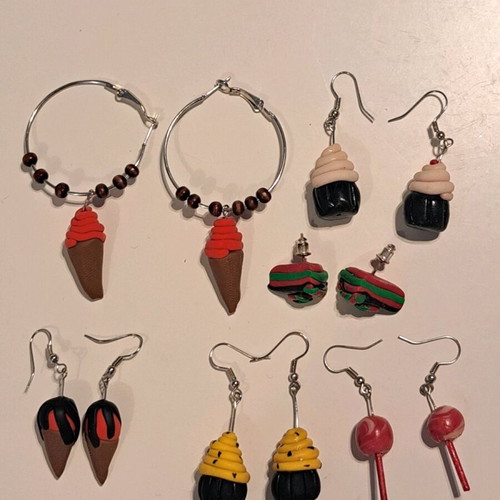 Children's earrings set like new, colorful, 6 pairs
