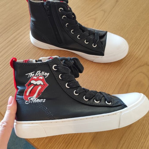 Zara Rolling Stones Kids Boots like new, size 34, black and red