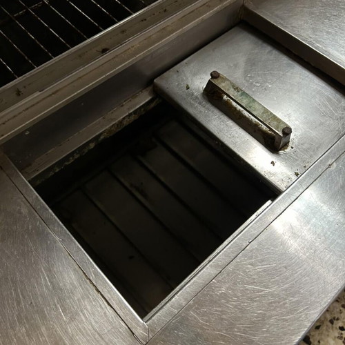 Refrigerated Display Case for Cheese and Cold Cuts like new, inox