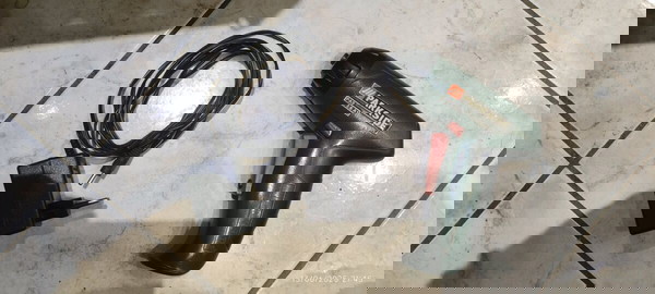 επαναφορτιζόμενο κατσαβίδι