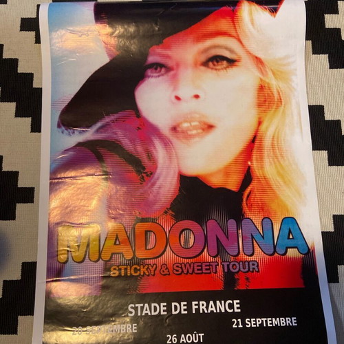Madonna Sticky and Sweet tour French poster like new