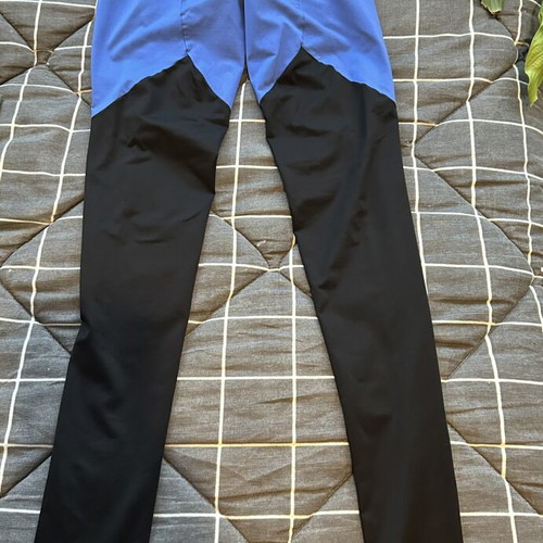 Stronger women's sports leggings like new, black and royal blue, XS/S