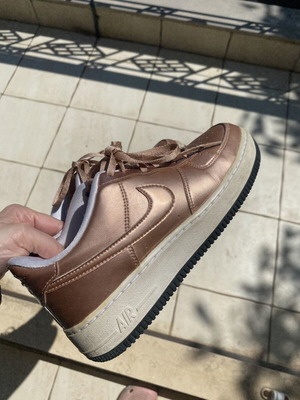 Nike women's sneakers, pink beige gold