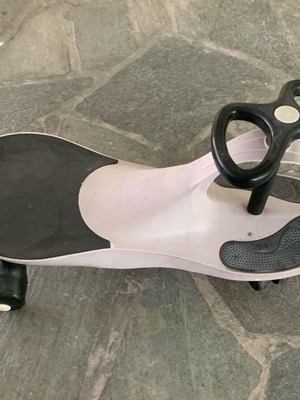 Children's ride-on bike used