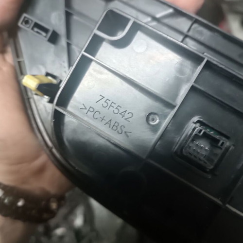 A/C Controls for Toyota Auris '12-'15, like new, code 75F542