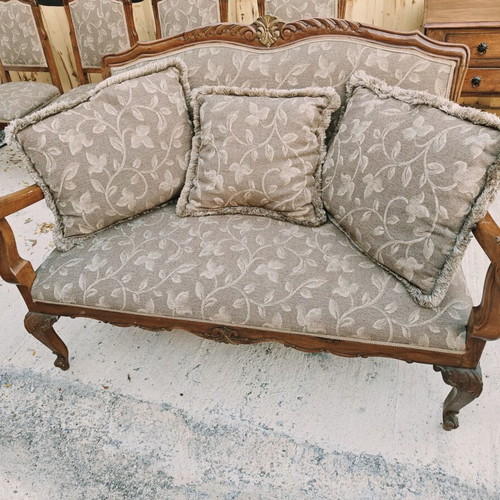 Classic solid wood living room set, like new