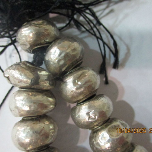 Silvered wooden beads like new, 22 pieces, 12 mm