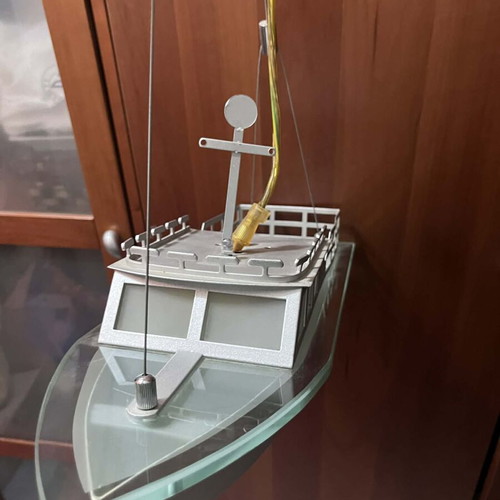 Crystal glass ship lamp like new