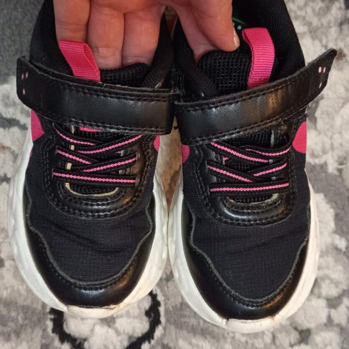 Athletic shoes used size 27 black pink with lights