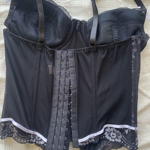 Vintage Cleopatra Corset Bustier size 75C like new