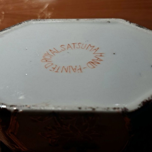 Royal Satsuma porcelain box vintage, hand-painted, used