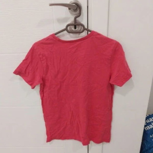 Bench T-shirt girls size 13-14 years pink used