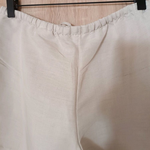 H&M linen blend shorts with string size S like new, beige