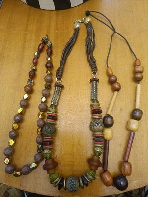Set of 3 boho necklaces used with wood and beads, ethnic style