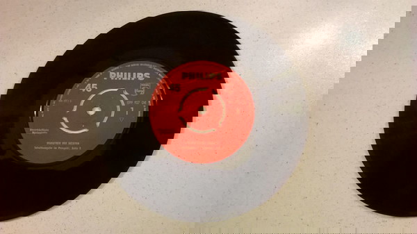 Vinyl record 45 - Diskothek Der Meister