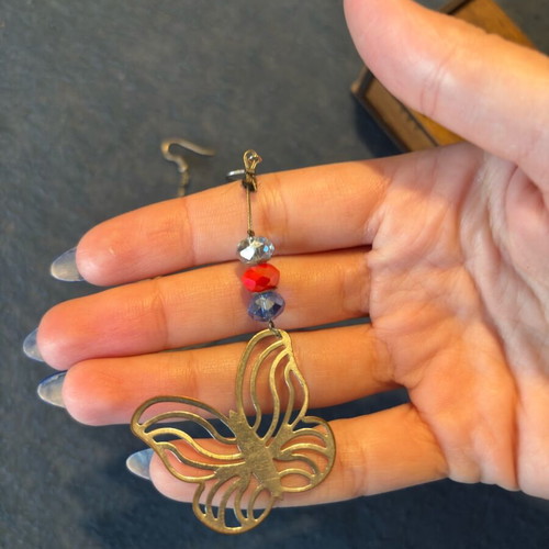 Butterfly earrings with colorful beads made of stainless steel like new