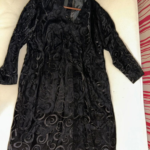 Vintage black devoré velvet dress 60s/70s, custom made, collectible
