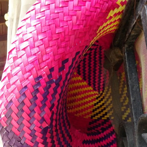 Straw hat like new, multicolored