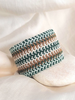 Handmade macrame bracelet 4 cm wide, brown and green, new