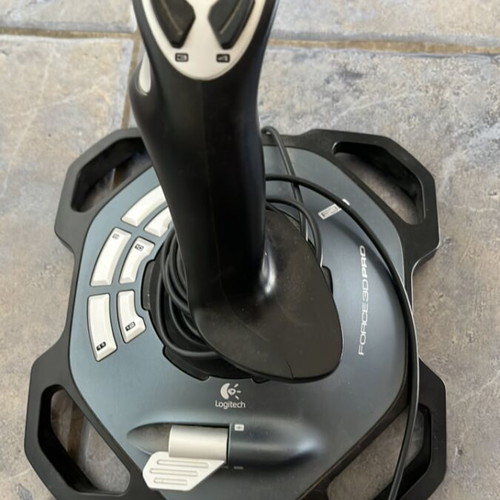 Force 3D Pro Logitech joystick used with USB