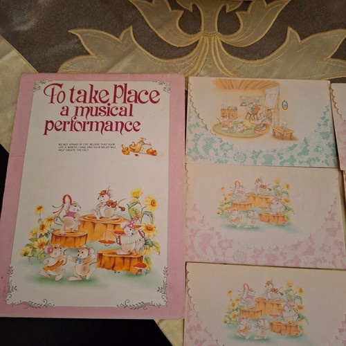Vintage 1990 correspondence like new, 5 envelopes and 7 block pages