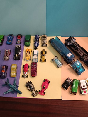 Hot Wheels lot of 29 diecast cars, planes and trucks