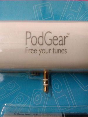 Podgear portable speaker for iPod with battery new