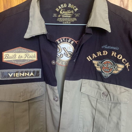 Hard Rock Cafe shirt size L vintage, used, beige