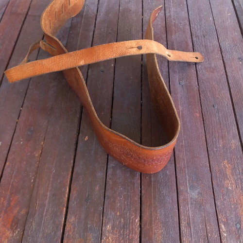 Bass leather strap like new, German quality