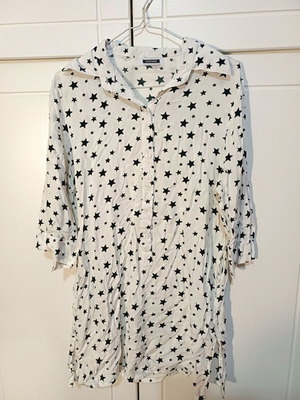 Shirt with pattern like new, size S-M, black and white