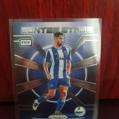Alan Varela Center Stage Cs-22 card like new