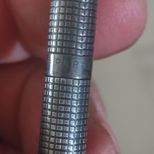 Parker Cap and Barrel USA ασημένιος στυλός μεταχειρισμένος με μικρές φθορές