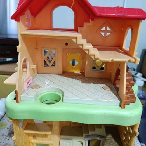 Hamham House dollhouse used, rare from Hamtaro