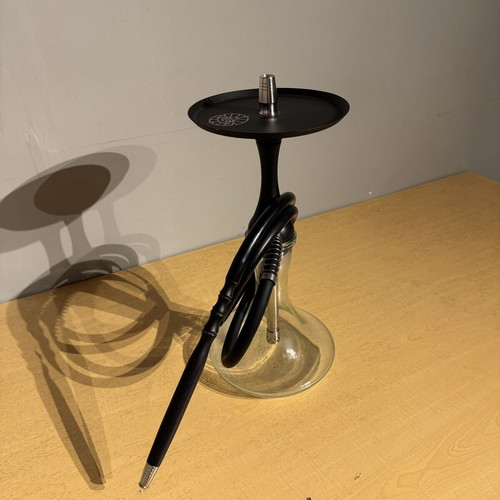 Alpha Hookah X hookah like new, black matte finish